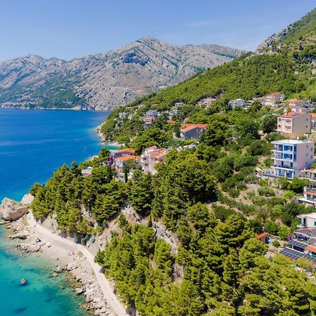 Seaview Apartments Nives Брела Екстериор снимка