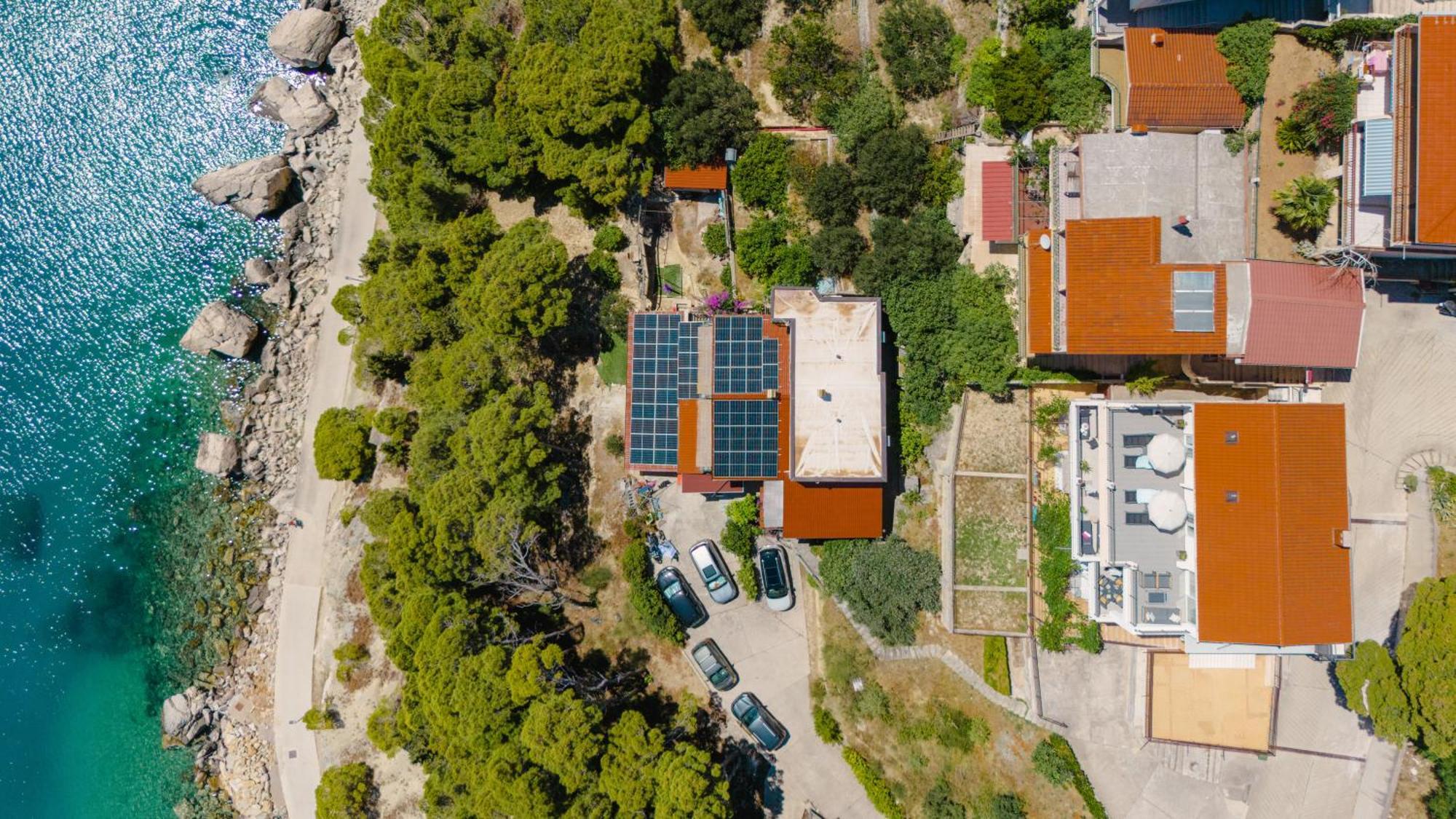 Seaview Apartments Nives Брела Екстериор снимка